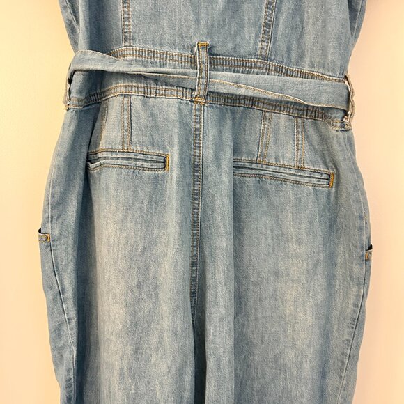 Anthropologie Pilcro Chambray Denim Puff Sleeve Jumpsuit Size 8 - Picture 10 of 12